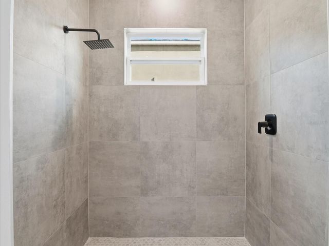 21460 DAWSON AVENUE, Port Charlotte, FL 33952