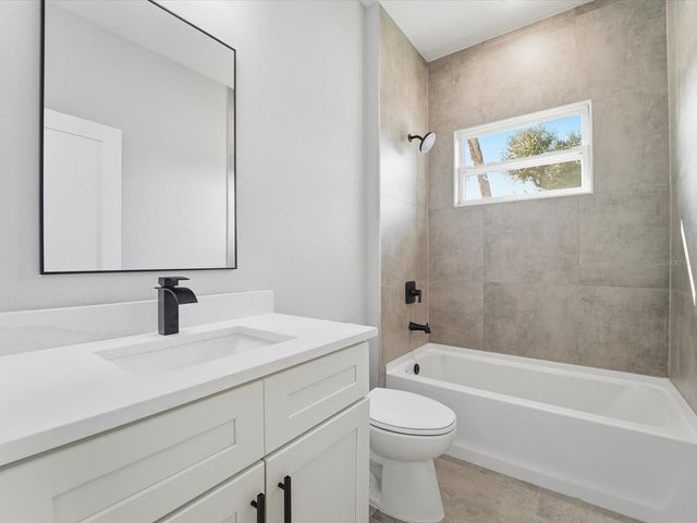 21460 DAWSON AVENUE, Port Charlotte, FL 33952