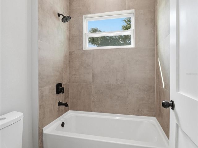 21460 DAWSON AVENUE, Port Charlotte, FL 33952