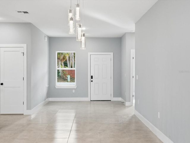 21460 DAWSON AVENUE, Port Charlotte, FL 33952