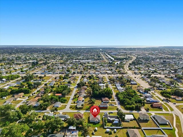 21460 DAWSON AVENUE, Port Charlotte, FL 33952