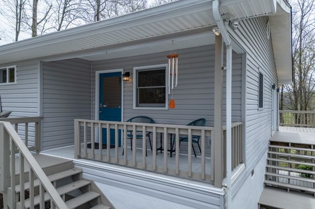 1682 Settlement Road, Young Harris, GA 30582