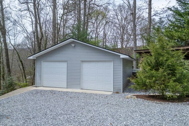 1682 Settlement Road, Young Harris, GA 30582