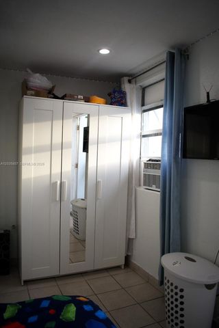 3520 NW 99th St, Miami, FL 33147