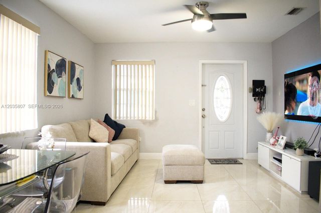 3520 NW 99th St, Miami, FL 33147