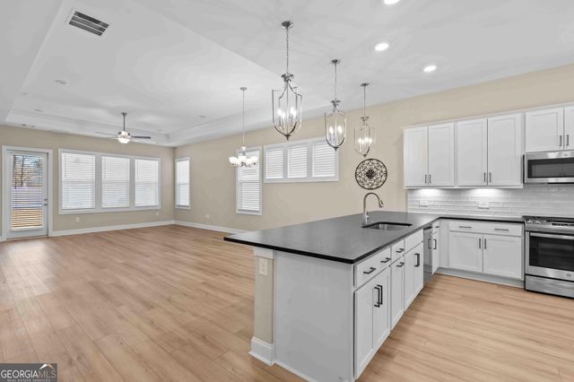 45 Birchfield Court, Newnan, GA 30265