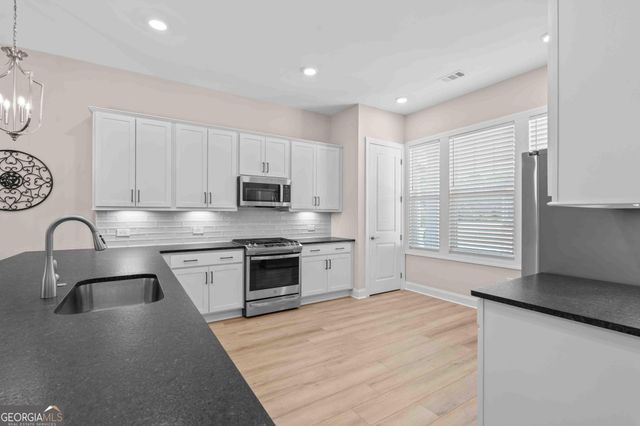 45 Birchfield Court, Newnan, GA 30265