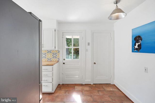 6814 BROOKVILLE RD, Chevy Chase, MD 20815