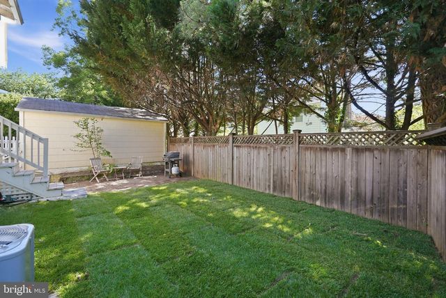 6814 BROOKVILLE RD, Chevy Chase, MD 20815