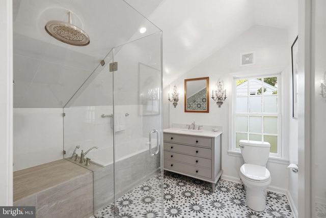 6814 BROOKVILLE RD, Chevy Chase, MD 20815