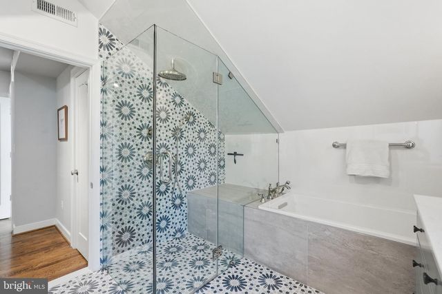 6814 BROOKVILLE RD, Chevy Chase, MD 20815