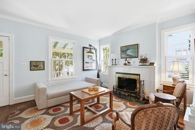 6814 BROOKVILLE RD, Chevy Chase, MD 20815