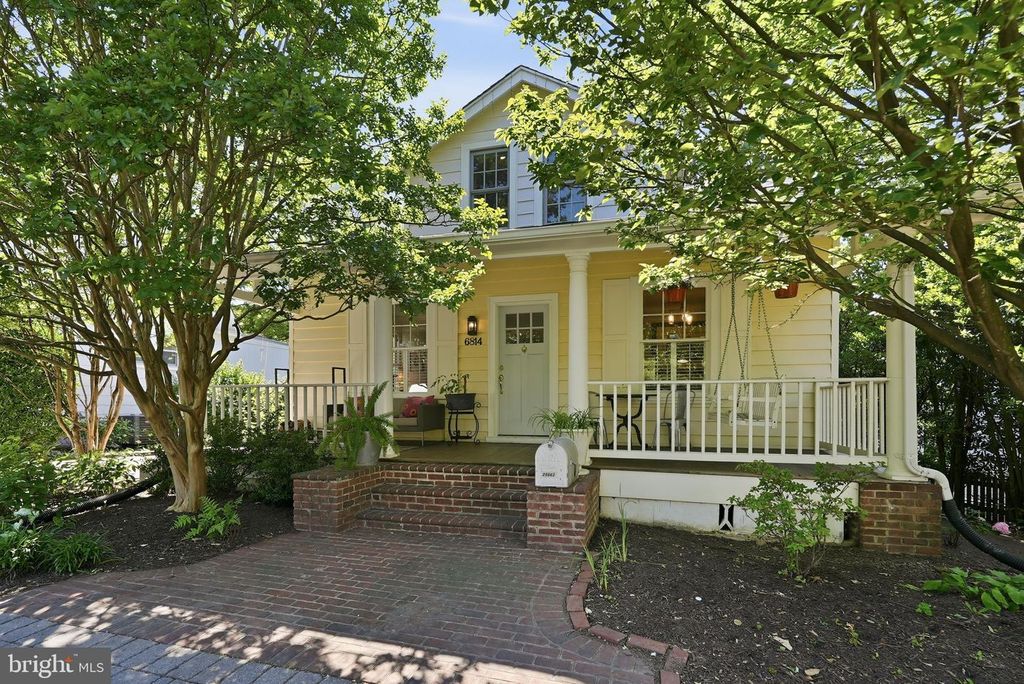 6814 BROOKVILLE RD, Chevy Chase, MD 20815