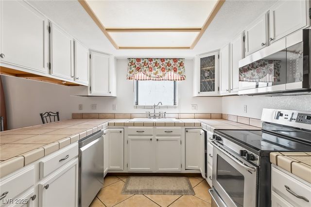 2063 Avalon Drive, Laughlin, NV 89029