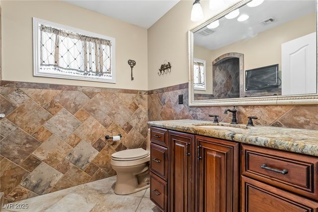 2063 Avalon Drive, Laughlin, NV 89029