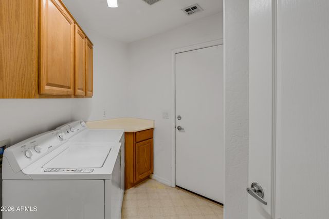 12329 N 58TH Avenue, Glendale, AZ 85304