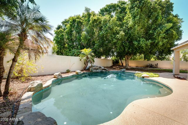 12329 N 58TH Avenue, Glendale, AZ 85304