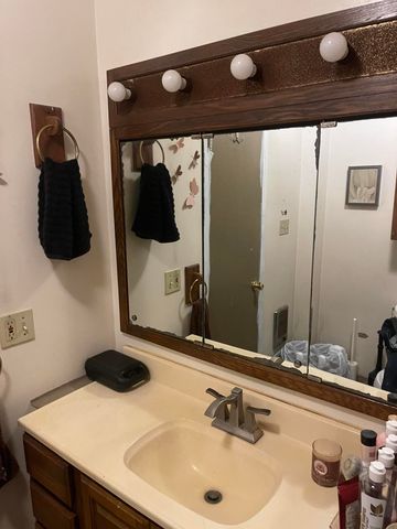 2655 Huntington Street, Lake Station, IN 46405