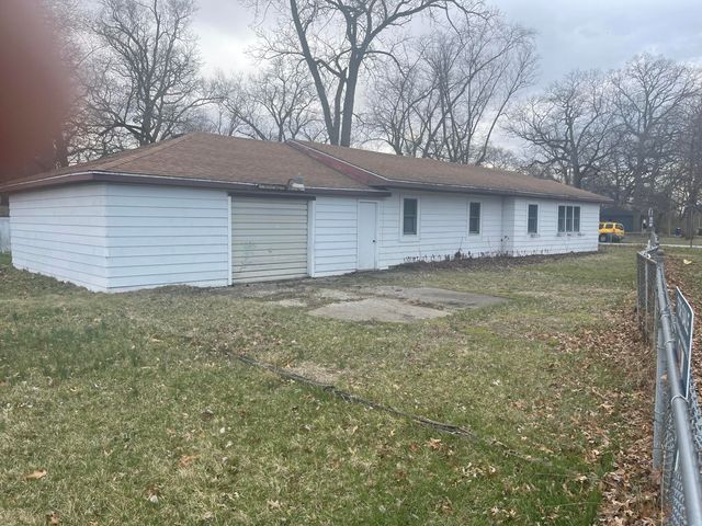 2655 Huntington Street, Lake Station, IN 46405