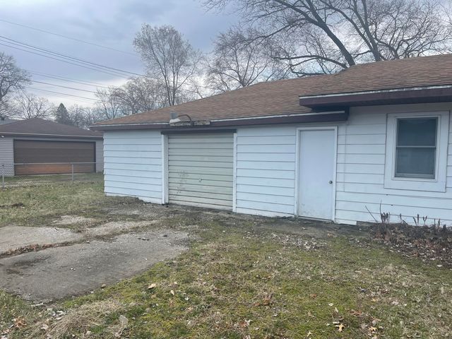 2655 Huntington Street, Lake Station, IN 46405
