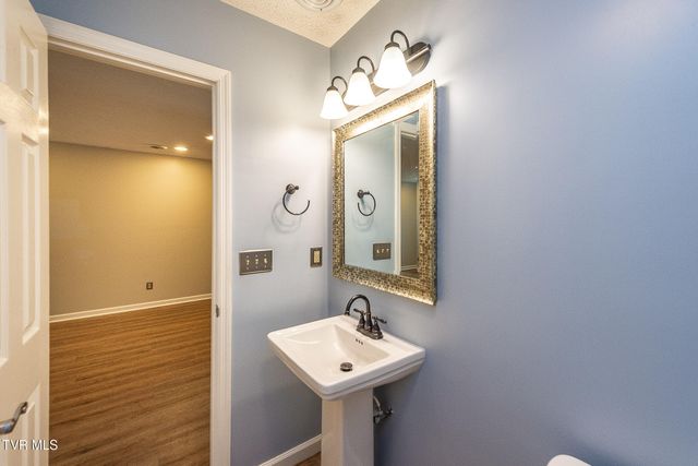 263 Willowbend Place 263, Kingsport, TN 37660