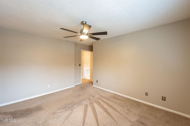 263 Willowbend Place 263, Kingsport, TN 37660