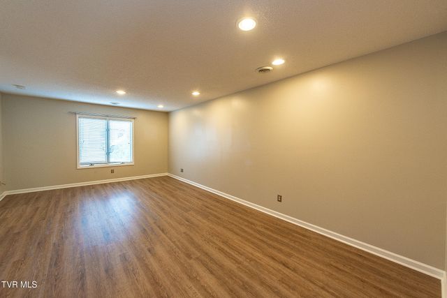 263 Willowbend Place 263, Kingsport, TN 37660