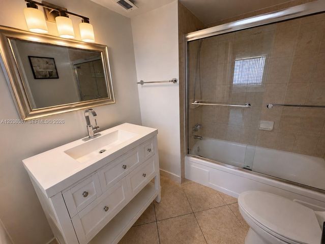 2780 NE 183rd St 810, Aventura, FL 33160