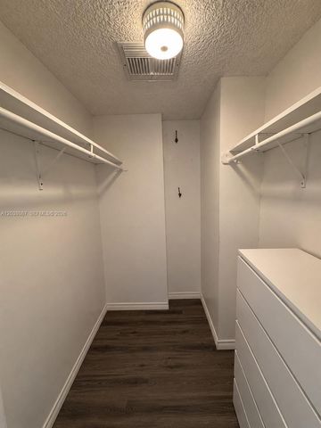 2780 NE 183rd St 810, Aventura, FL 33160