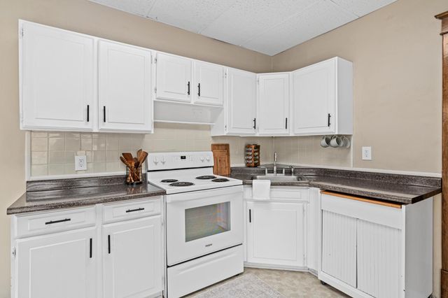 3017 29th Avenue S, Minneapolis, MN 55406