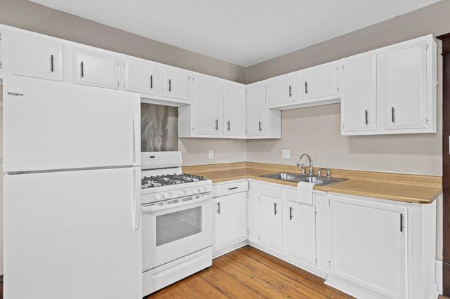 3017 29th Avenue S, Minneapolis, MN 55406