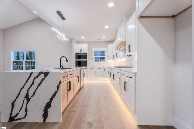 303 Jacquline Lane, Greenville, SC 29607