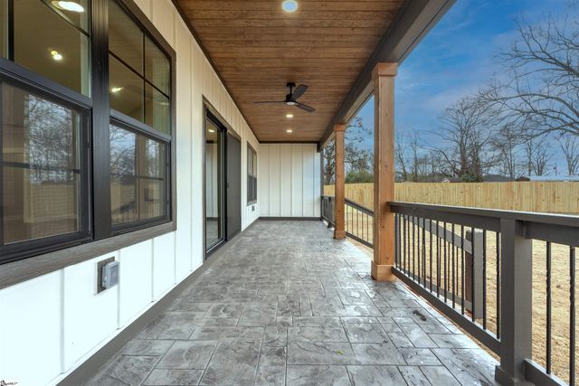 303 Jacquline Lane, Greenville, SC 29607