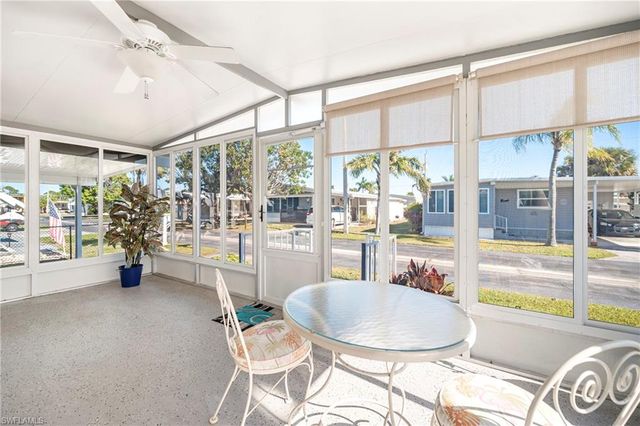 204 Harvest LN, North Fort Myers, FL 33917