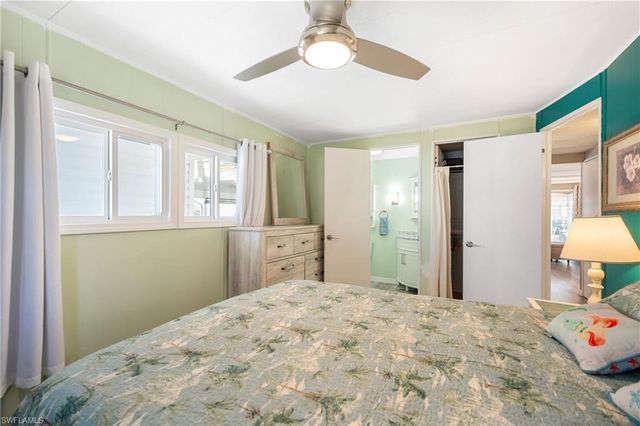 204 Harvest LN, North Fort Myers, FL 33917