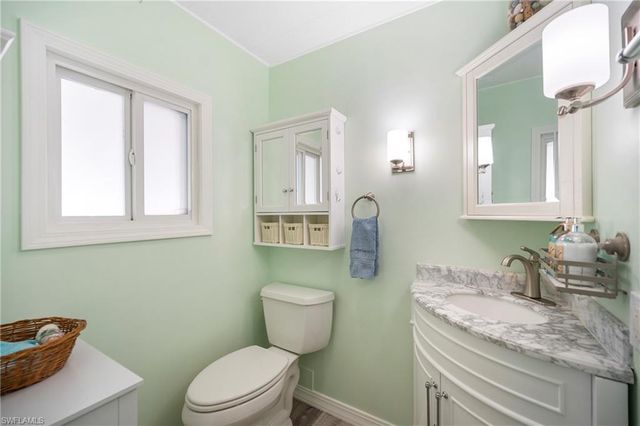 204 Harvest LN, North Fort Myers, FL 33917