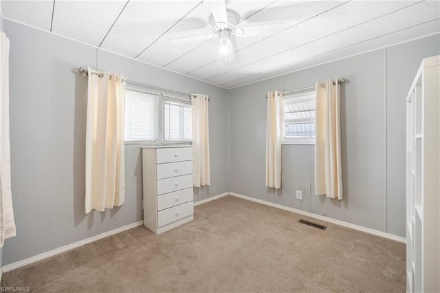 204 Harvest LN, North Fort Myers, FL 33917