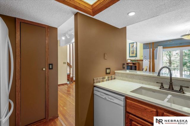 2801 Park Place Drive, Lincoln, NE 68506