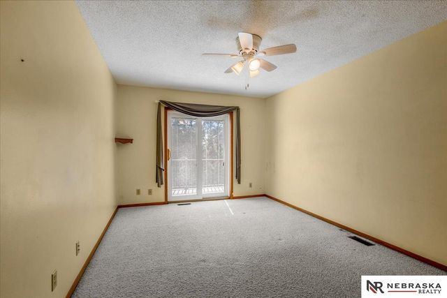 2801 Park Place Drive, Lincoln, NE 68506