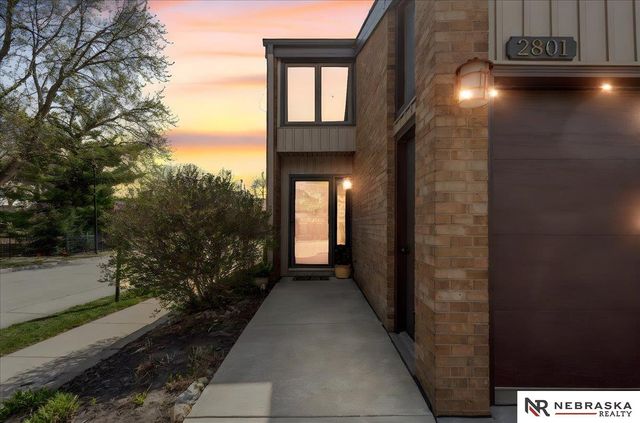 2801 Park Place Drive, Lincoln, NE 68506
