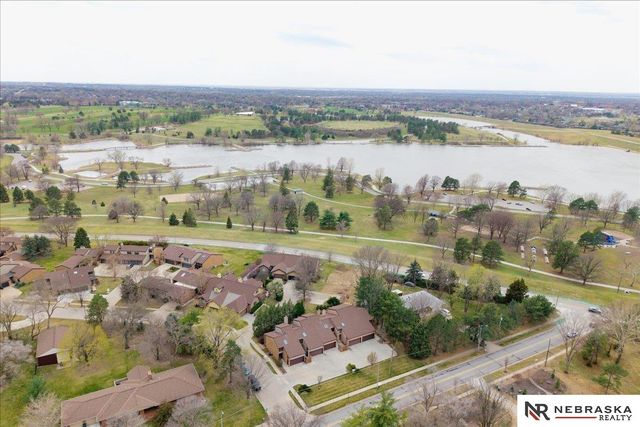 2801 Park Place Drive, Lincoln, NE 68506