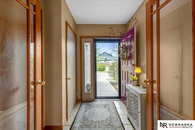 2801 Park Place Drive, Lincoln, NE 68506