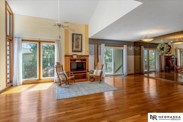 2801 Park Place Drive, Lincoln, NE 68506