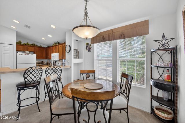 2701 E ALLRED Avenue 16, Mesa, AZ 85204