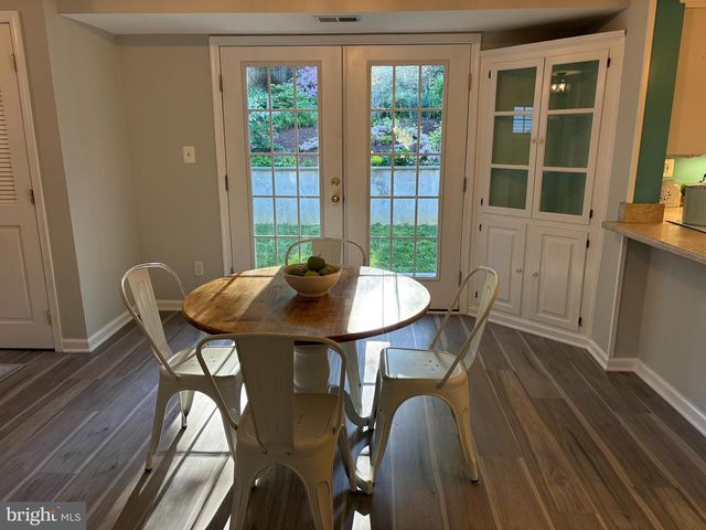 1126 NEPTUNE PL, Annapolis, MD 21409