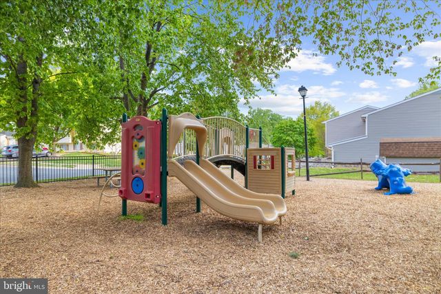 1126 NEPTUNE PL, Annapolis, MD 21409