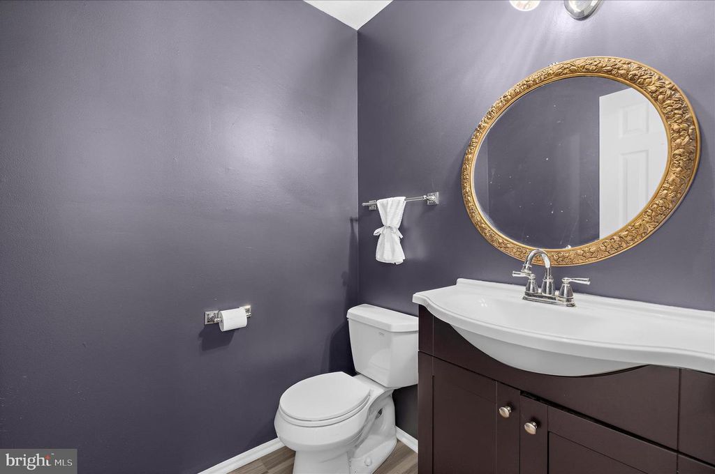 Image 21 of property listing at 1126 NEPTUNE PL, Annapolis, MD 21409