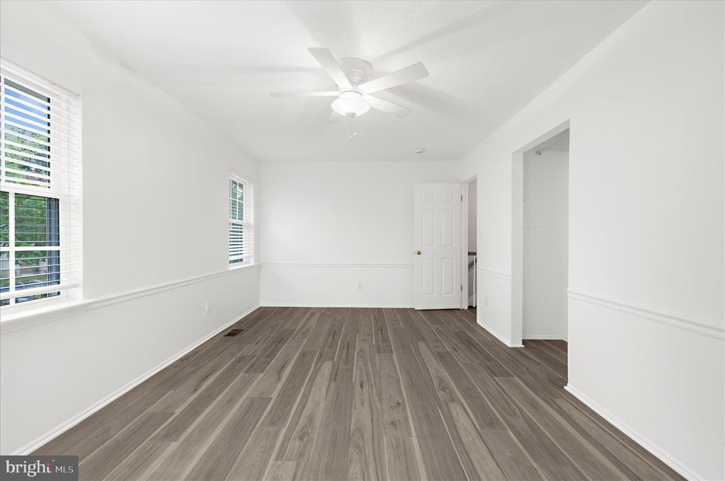 Image 29 of property listing at 1126 NEPTUNE PL, Annapolis, MD 21409