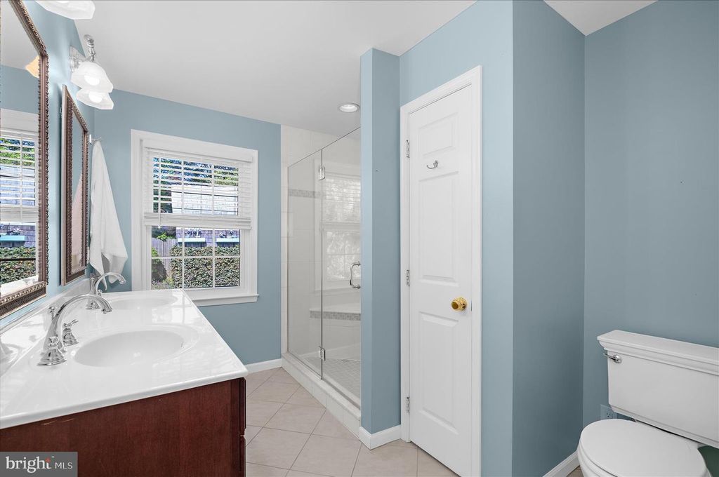 Image 41 of property listing at 1126 NEPTUNE PL, Annapolis, MD 21409