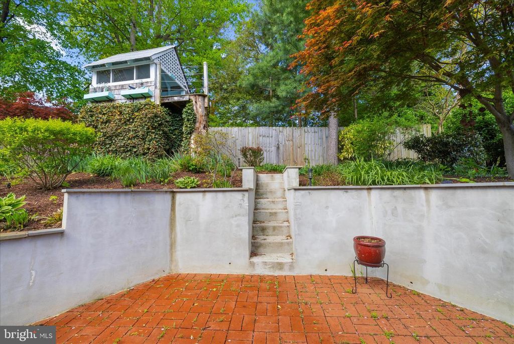 Image 53 of property listing at 1126 NEPTUNE PL, Annapolis, MD 21409